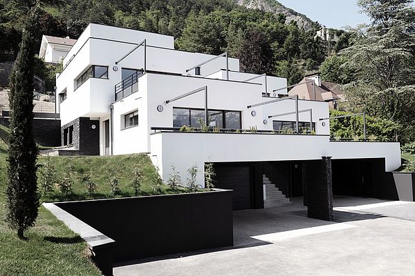 Vierge Noire, 4 logements