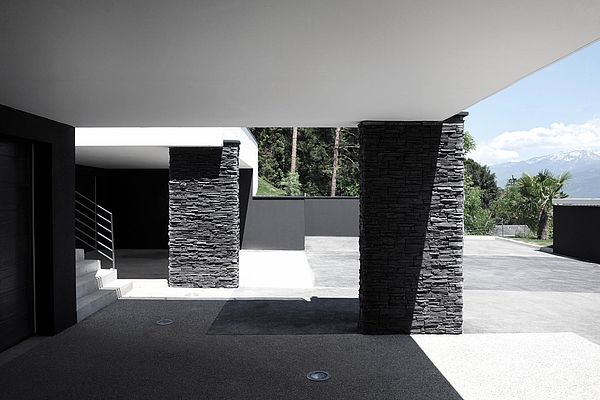 Vierge Noire, 4 logements