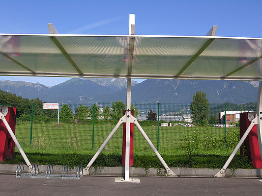 Abri pour moto Site Kassbohrer