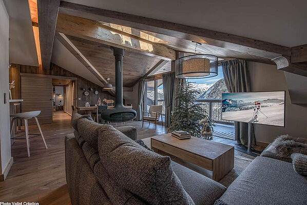 Surélévation et réhabilitation d'un immeuble de logements à Courchevel